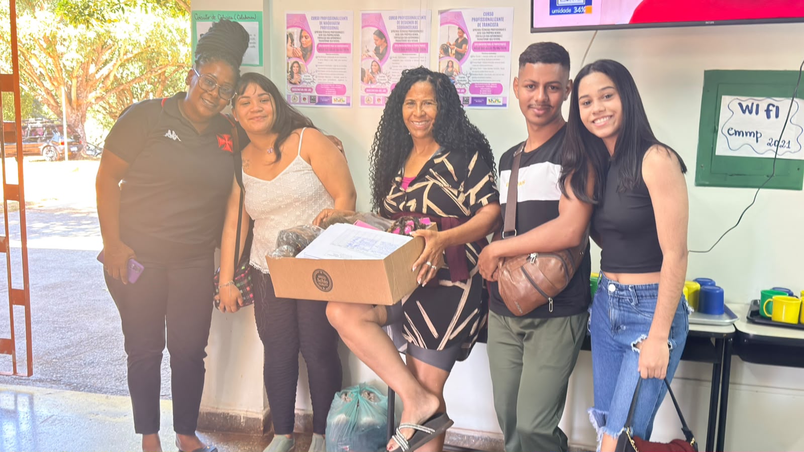 Participantes dos cursos profissionalizantes do Projeto MUVIDA